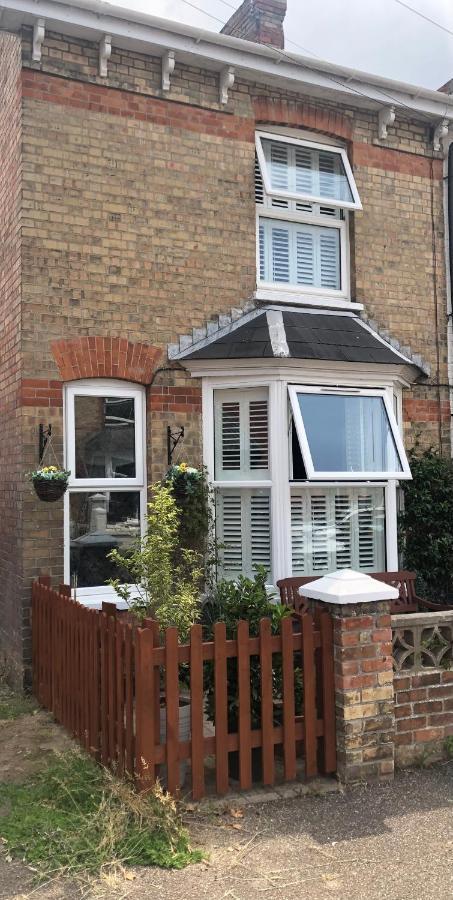 Homely Victorian Terraced Town House With Parking. Taunton Esterno foto